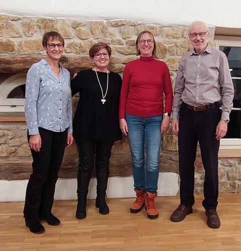  Der Vorstand (von links): Judith Leuthard (neu), Pasqualina Weiss, Judith Kobler und Christoph Simonett. Foto: zVg