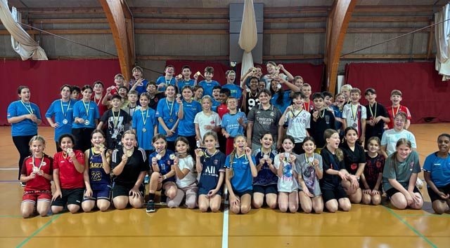 Viel Spass hatten die Teilnehmer beim Schulhandballturnier.